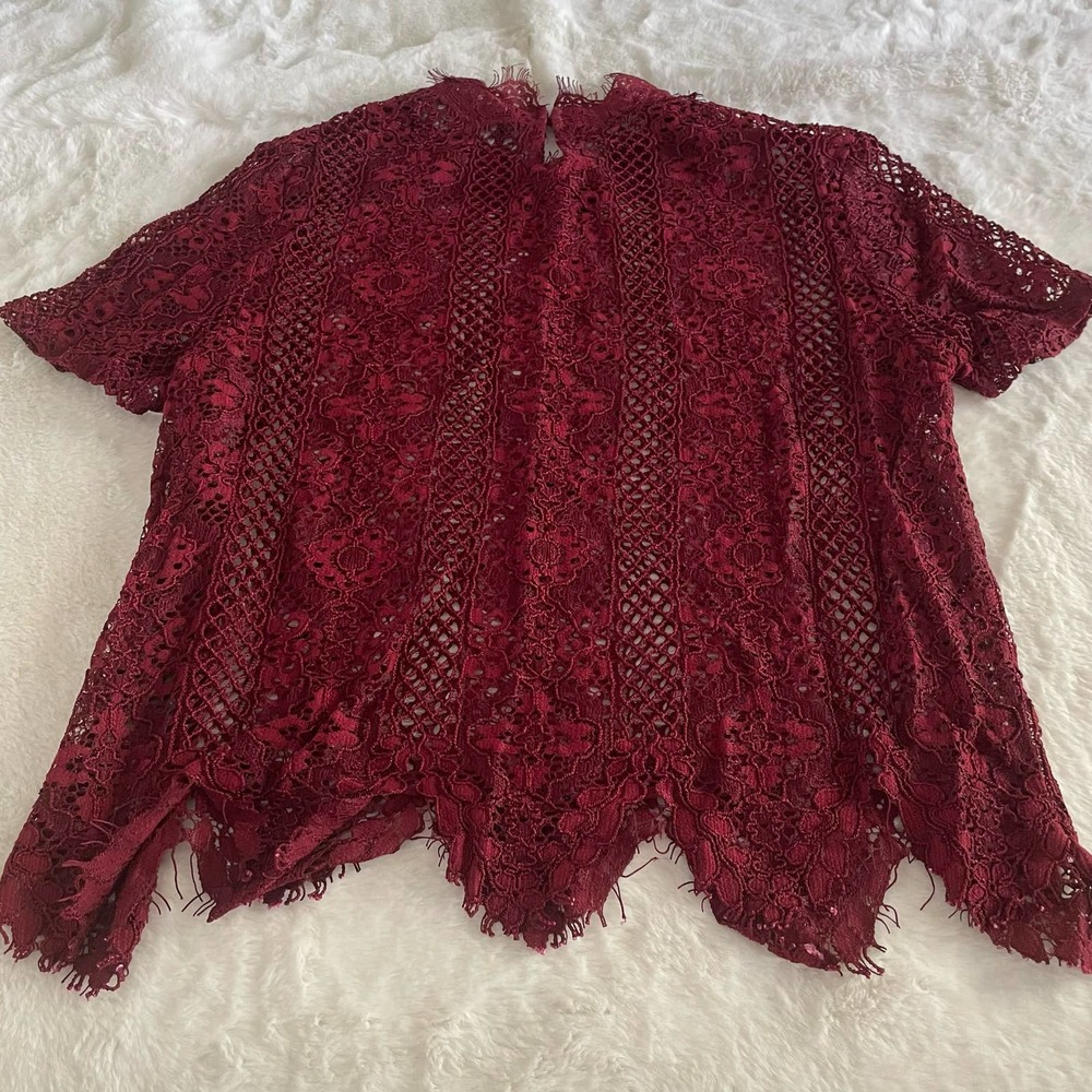 lulus red lace top blouse size medium - Picture 2 of 3